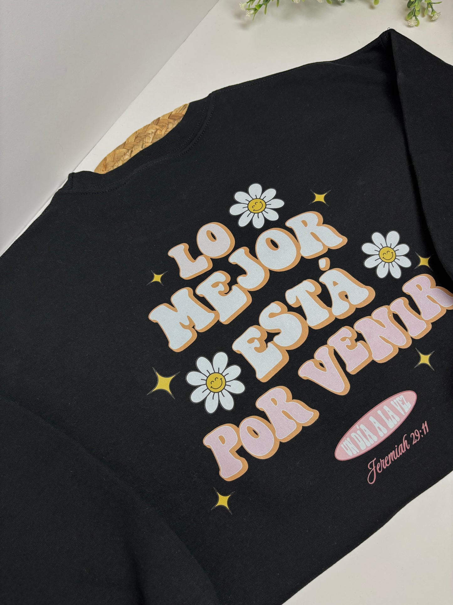 Lo Mejor Está Por Venir Spring Tee