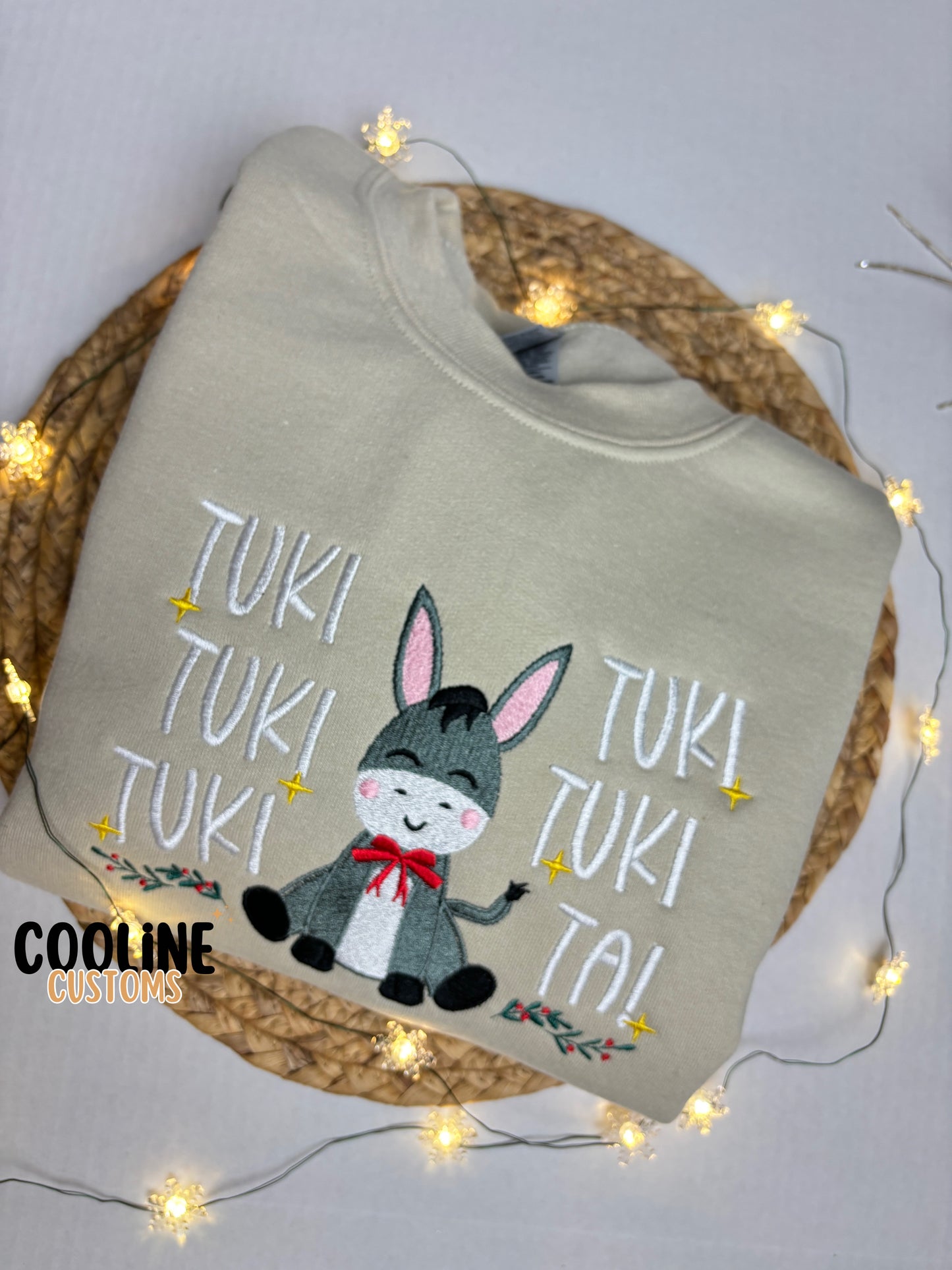 El Burrito Sabanero Tuki Tuki Tuki Crewneck