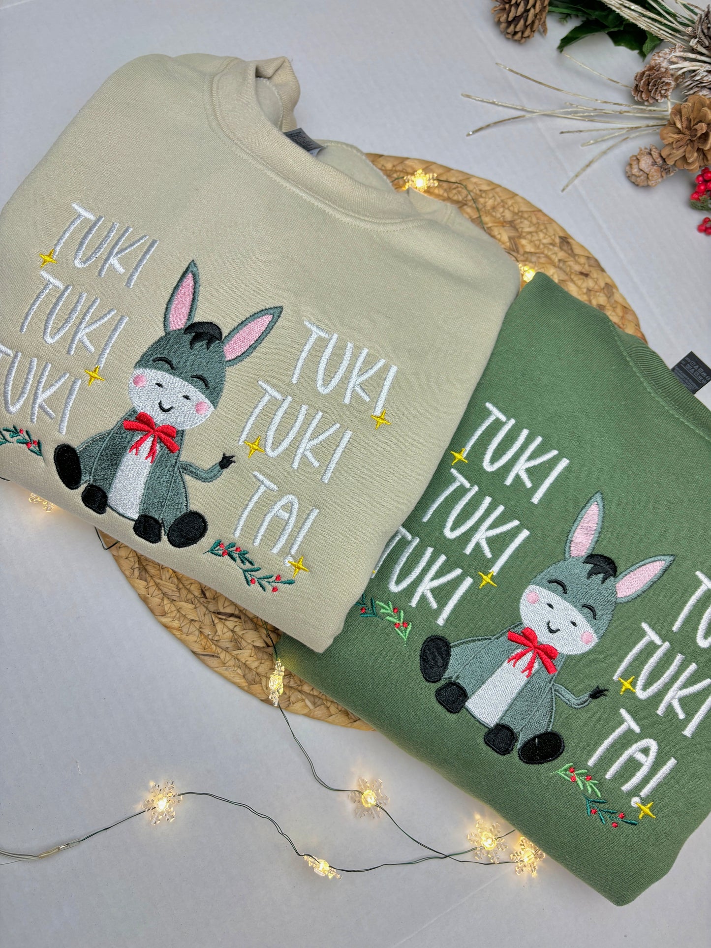 El Burrito Sabanero Tuki Tuki Tuki Crewneck