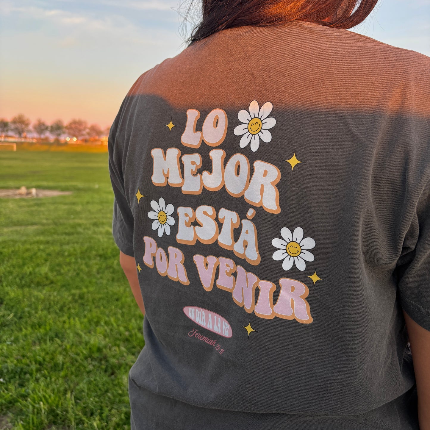 Lo Mejor Está Por Venir Spring Tee