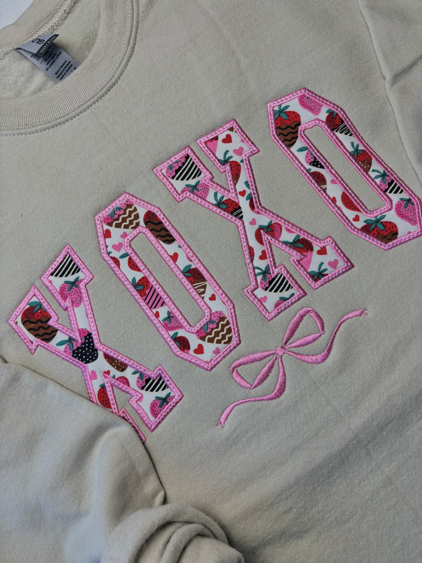 XOXO Berry Sweatshirt